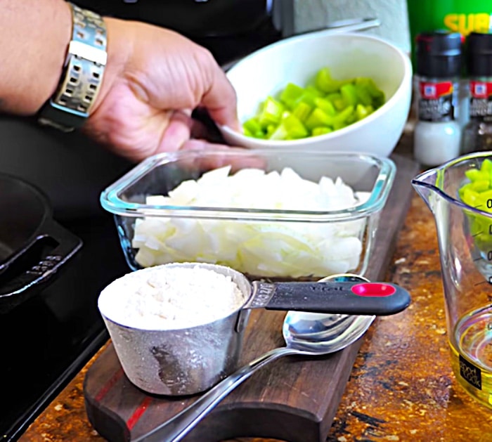 Learn to make Seafood Gumbo In a Crockpot Recipe