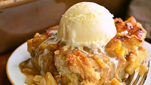 Banana Bread Pudding Recipe | DIY Joy Projects and Crafts Ideas