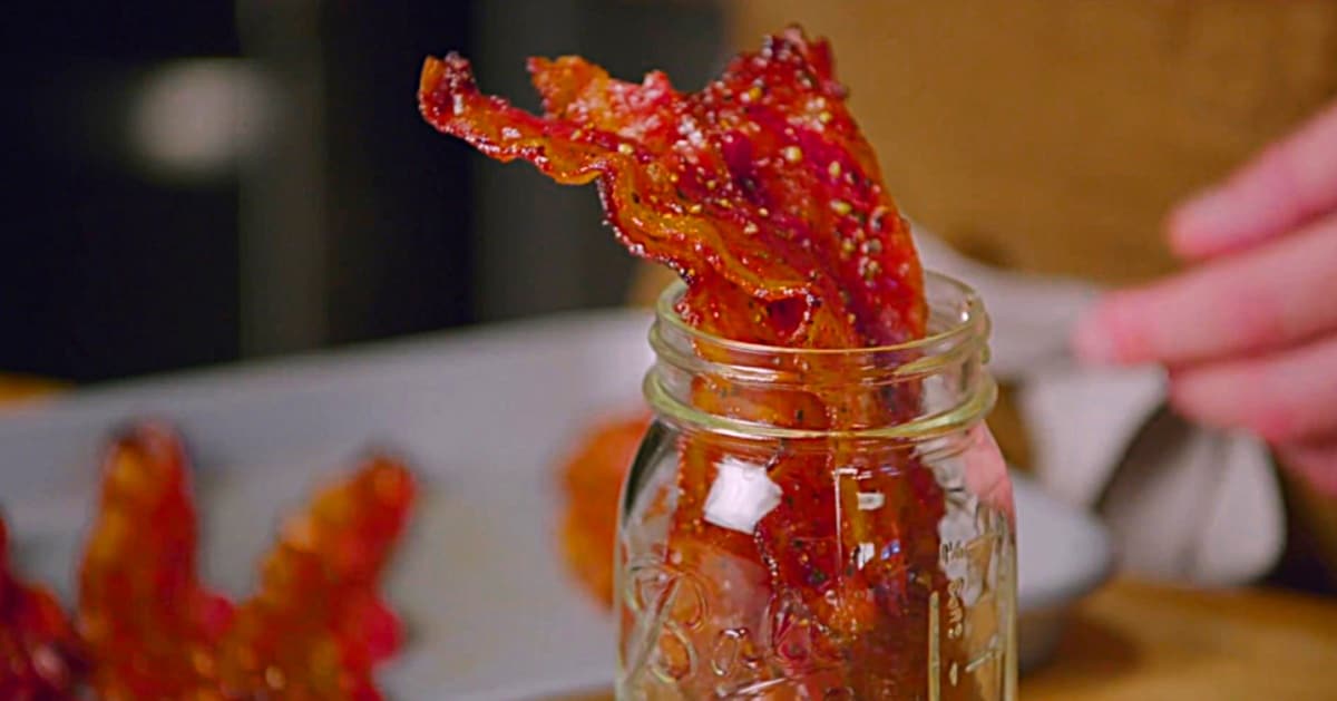 Candy Bacon Recipe | DIY Joy Projects and Crafts Ideas