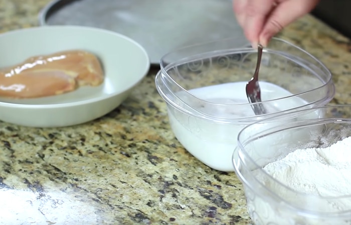 How to Make Cracker Barrel Fried Chicken