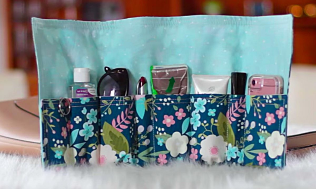 Make it Monday // Easy Purse Organizer DIY from Placemats