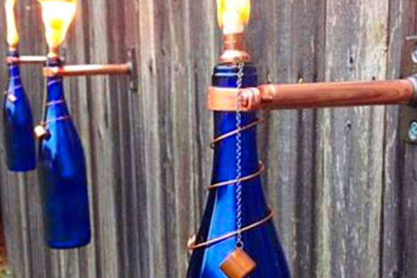 Make DIY Tiki Torches with recycled bottles