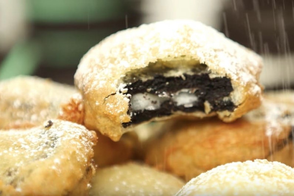 Deep Fried Oreos