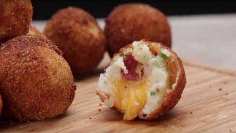 Loaded Cheese-Stuffed Mashed Potato Balls Recipe | DIY Joy Projects and Crafts Ideas