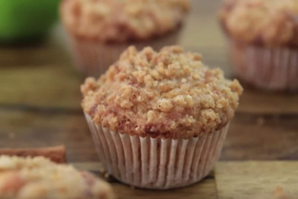 Recipe for Apple Crumble Muffins