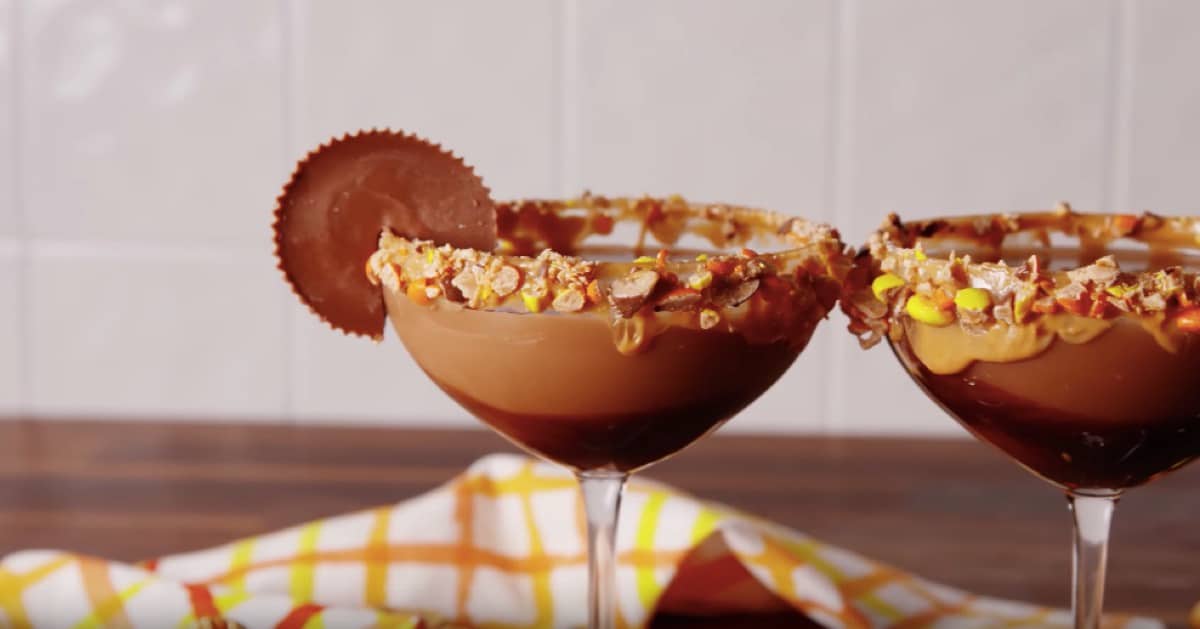 Reese’s Infused Vodka Recipe | DIY Joy Projects and Crafts Ideas