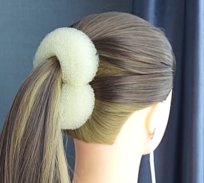 Fan bun hairstyle Hair bun Big hair bun French bun #hair #… | Flickr