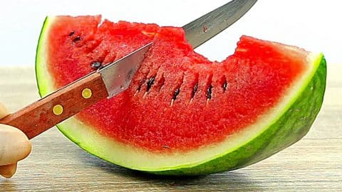 How To Cut Watermelon Like A Pro | DIY Joy Projects and Crafts Ideas