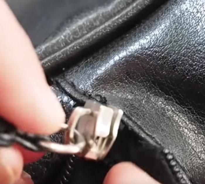 broken zipper pulls, zipper Fix, zipper Mend - Linda West Cellos