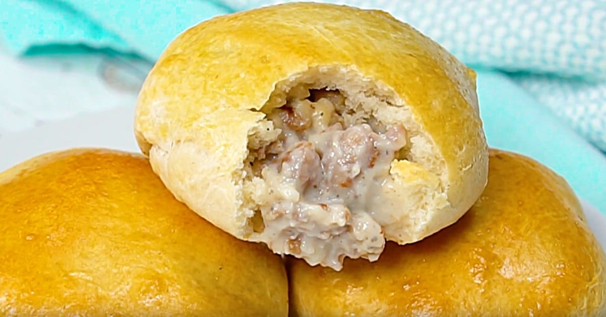 Sausage And Gravy Stuffed Biscuit Recipe | DIY Joy Projects and Crafts Ideas