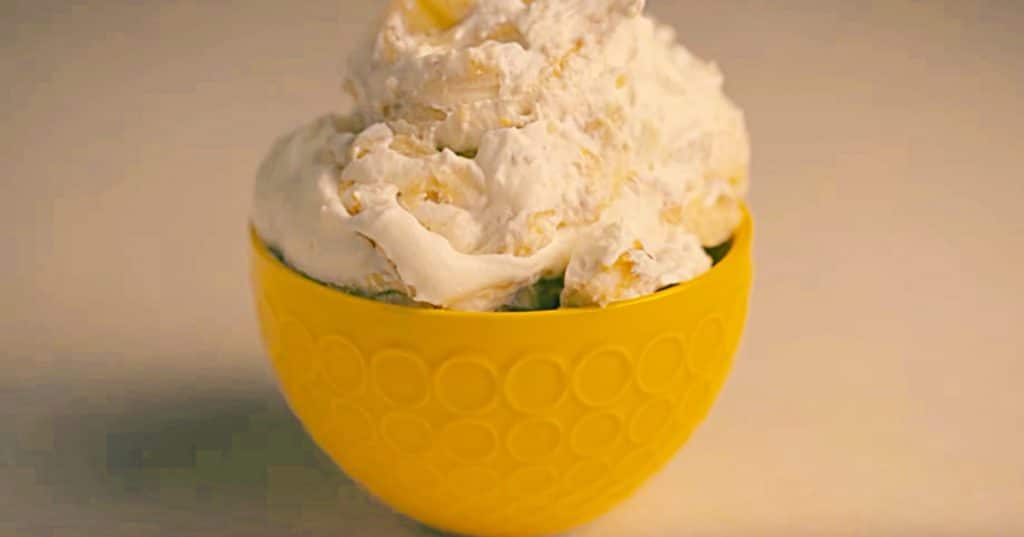 Make Magnolia Cafe Style Banana Pudding with heavy whipping cream