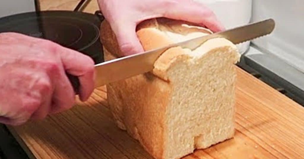 Make sandwich bread in a bread machine