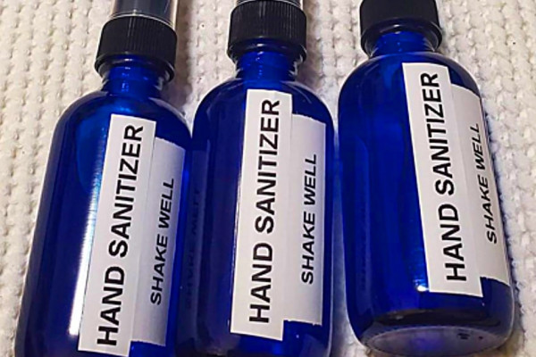 How to Make Homemade Hand Sanitizer Without Rubbing Alcohol