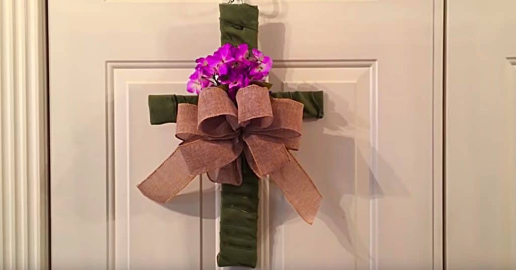 Make an Easter Cross out of a cooling Rack From Dollar Tree