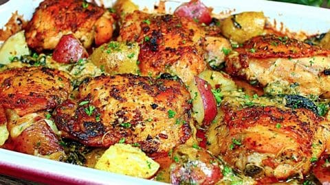 Creamy Garlic Butter Chicken And Potatoes Recipe | DIY Joy Projects and Crafts Ideas