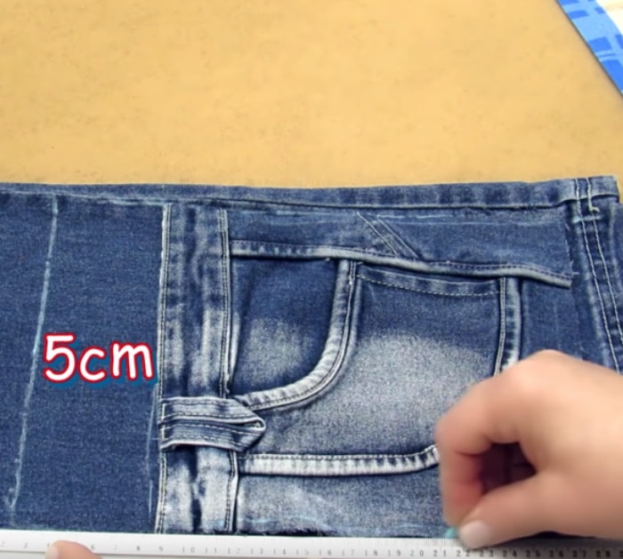 How To Make A Recycled Jean Crossbody Bag