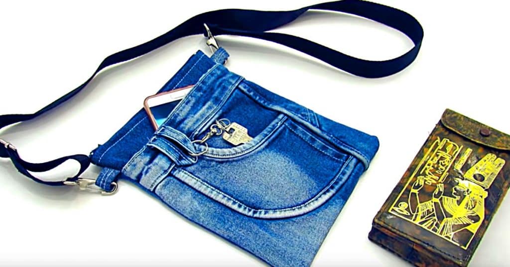 Make a fabulous cheap easy recycled jean crossbody bag