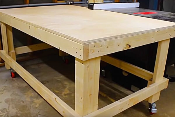 Make a mobile workbench