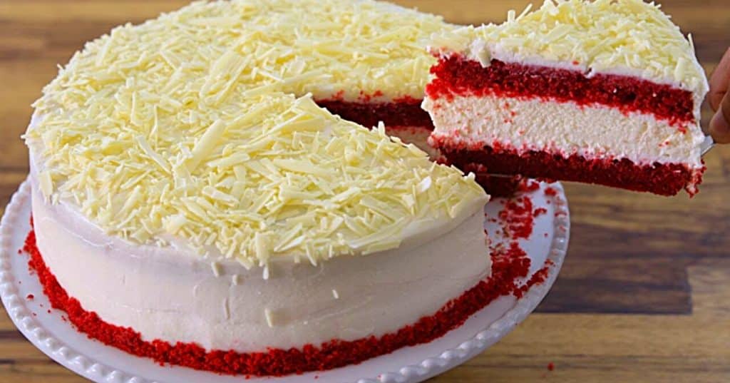 Red Velvet Cheesecake with red velvet cake