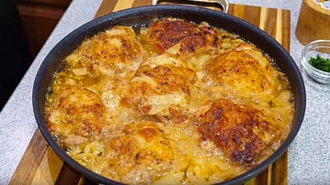 Smothered Chicken Recipe | DIY Joy Projects and Crafts Ideas
