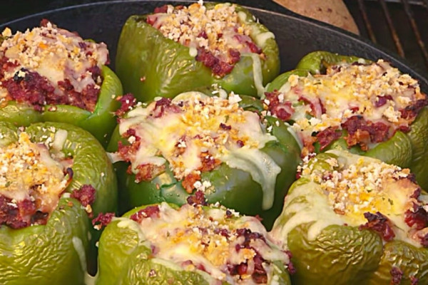 Make stuffed peppers on the BBQ Grill with smoked sausage