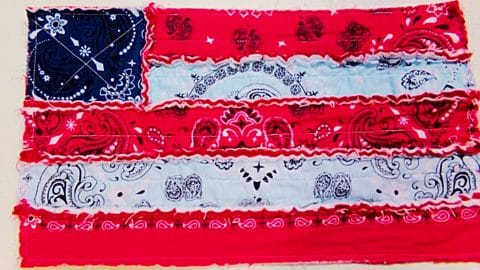 How To Sew A Rag Flag Placemat With Bandanas | DIY Joy Projects and Crafts Ideas