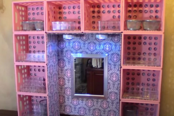 Make a cute hutch out of Walmart crates