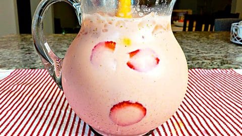 Strawberry Horchata Recipe | DIY Joy Projects and Crafts Ideas