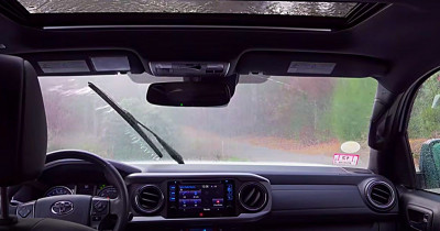 How To Clean Windshield Wiper Blades In 30 Seconds - DIY Joy