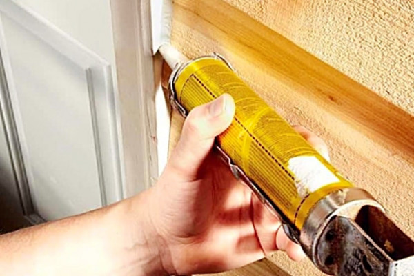 Learn these professional caulking tips and caulk with expert skill