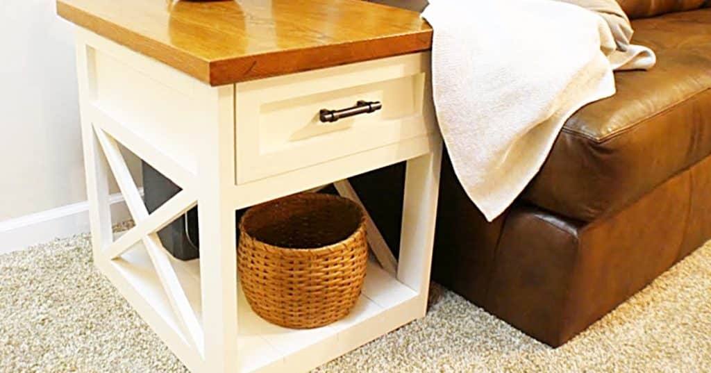 How to make a DIY farmhouse end table