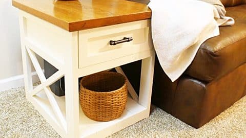 How To Make A Farmhouse End Table | DIY Joy Projects and Crafts Ideas