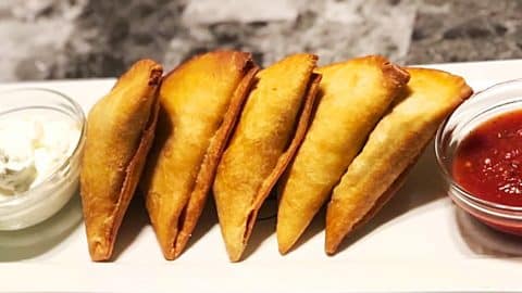 Fried Stuffed Taco Samosas Recipe | DIY Joy Projects and Crafts Ideas