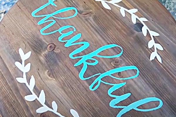 How to make a large lazy susan with a hand-painted message