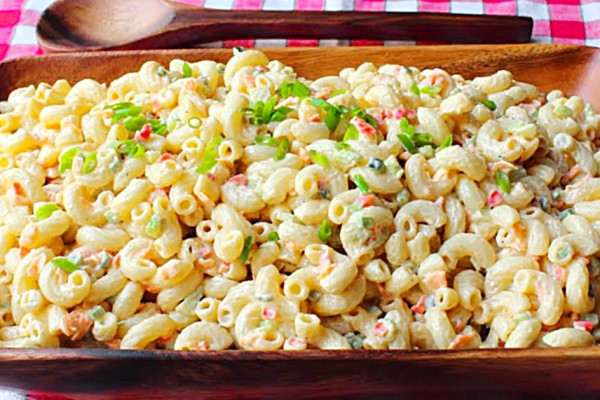 How to make cheap delicious macaroni salad