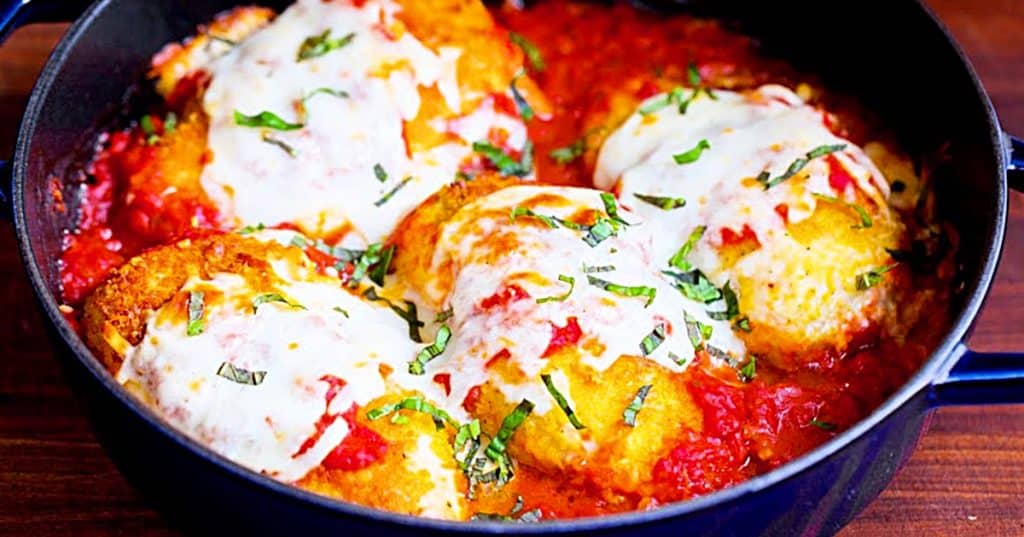 How to make stuffed chicken parmesan with marinara sauce