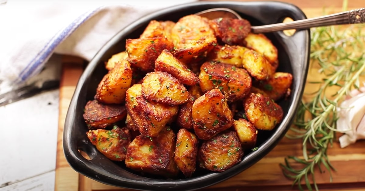 How To Roast The Best Potatoes | DIY Joy Projects and Crafts Ideas