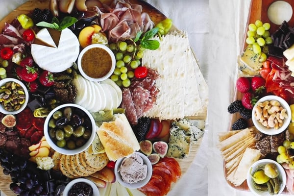 How To Make A Charcuterie Board | Homemade Recipes