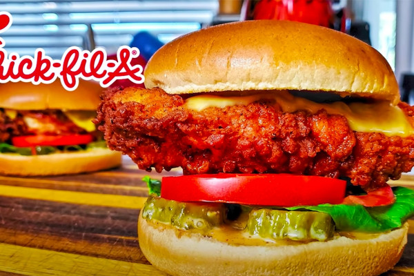 Chick fil A Spicy Chicken Sandwich Copycat Recipe | Homemade Recipes