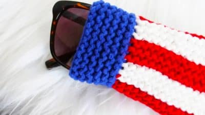 DIY Knit Fourth of July Sunglasses Pouch | DIY Knits