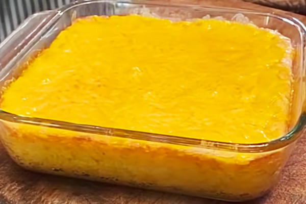 How to make a corn casserole with canned corn and Jiffy cornbread mix with Paula Deen