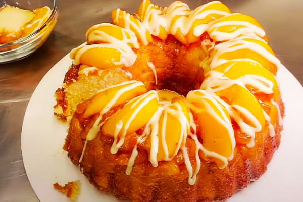 How To Make Peach Cobbler Pound Cake | Homemade Recipes