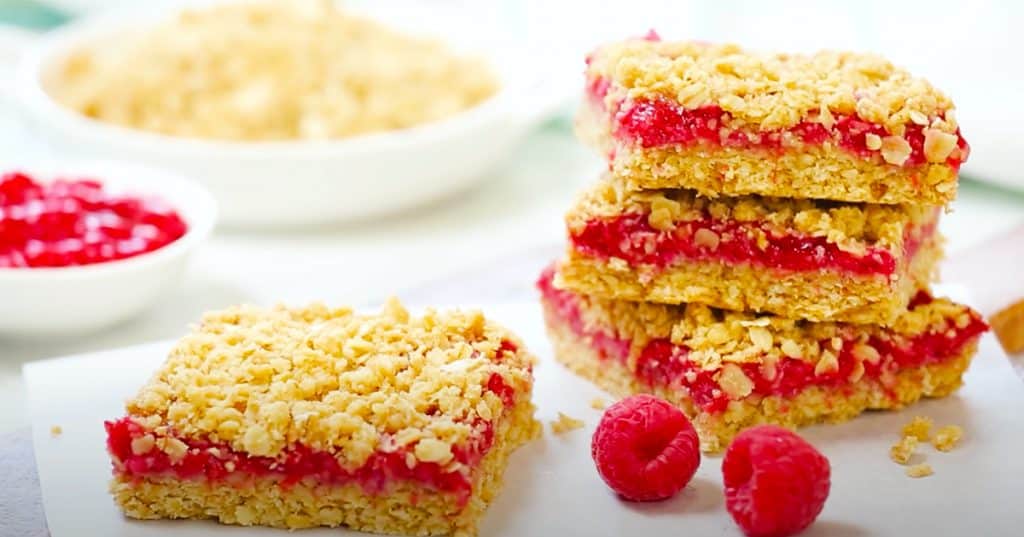 Raspberry Oat Crumble Bar Recipe | Homemade Recipes