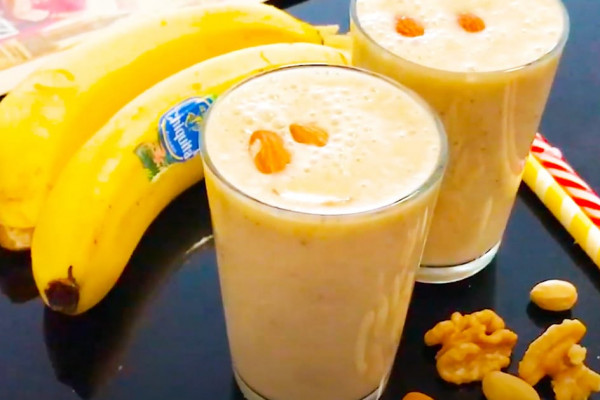 How To Make A Banana Milkshake | Homemade Recipes