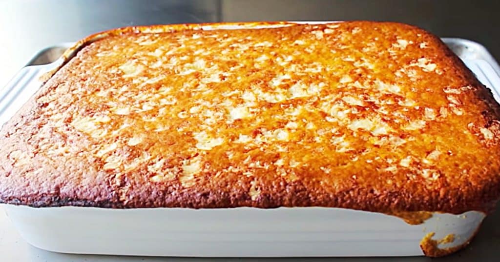 How to make homemade chili and cornbread casserole