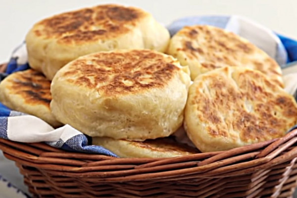 How To Make Homemade English Muffins From Scratch