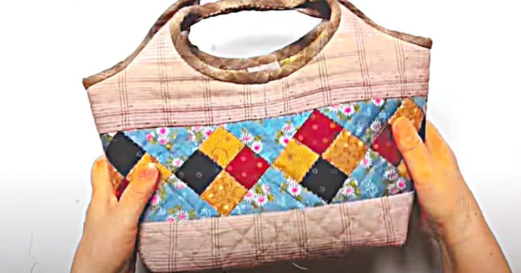 How to make a handmade patchwork quilted purse with a free pattern download