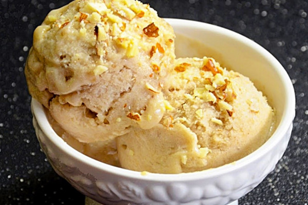 How To Make Homemade Banana Ice Cream With Fresh Bananas