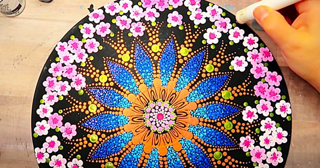 How To Make A Mandala Record With Craft Paint
