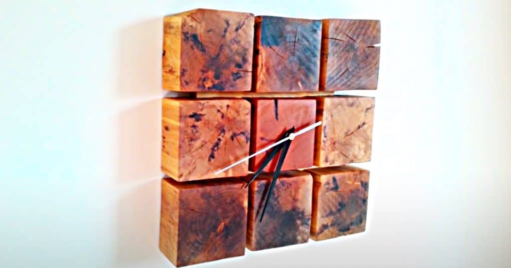 How to make a clock out of pallet wood blocks